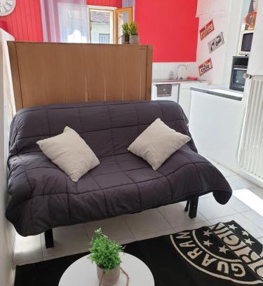 Nogent-l'Artaud Apartment | studio gare et commerces sur place