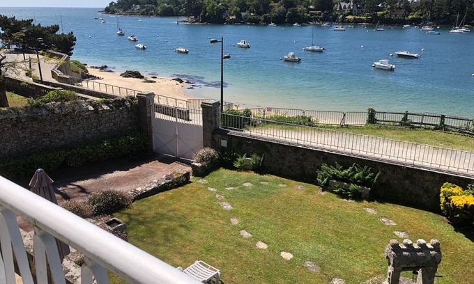 Benodet Apartment | Studio Ground Floor with view on the Odet River