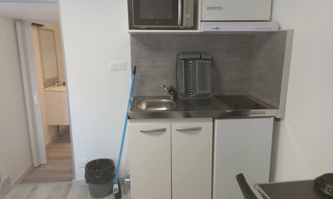 Charmes Apartment | Studio Home Connect S1