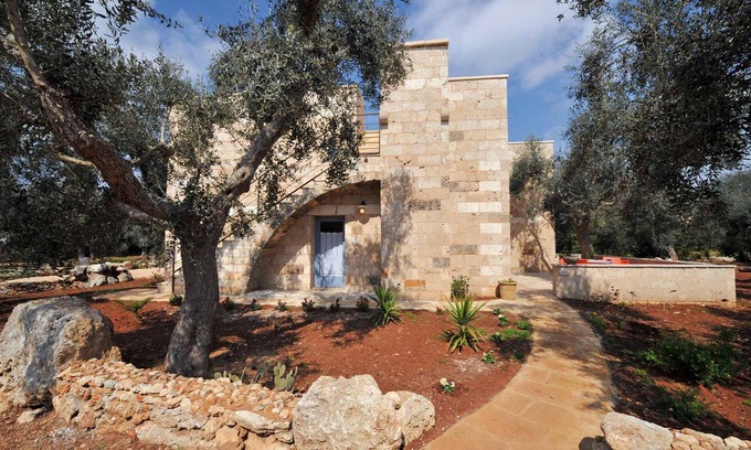 Spongano Apartment | Studio in an olive grove
