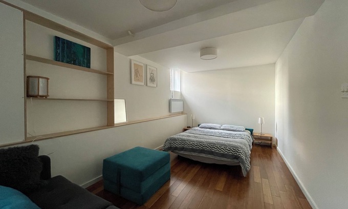 Plateau Mont Royal House | Studio in Plateau Mont Royal