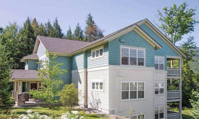 Jeffersonville Condo | Studio in Smugglers' Notch- Mountain Escape!