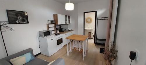 Laval Apartment | Studio indépendant