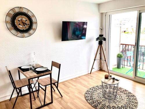 Le Pouliguen Apartment | Studio les pieds dans l'eau