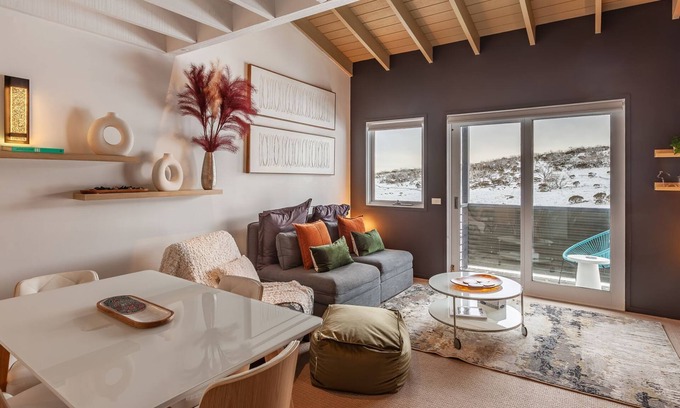 Perisher Valley Resort | Studio Loft (for 2), The Stables Resort Perisher