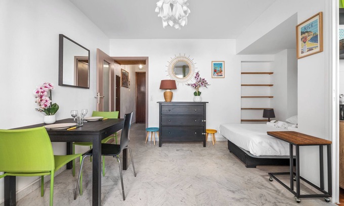 Liberation Apartment | Studio Malaussena - Welkeys