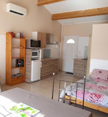 Les Amarats Apartment | Studio Meublé non fumeur