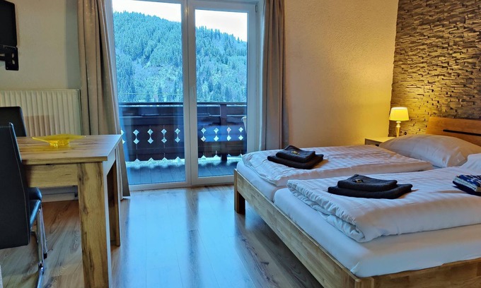 Kraa Apartment | Studio mit Balkon - Pension Almhof