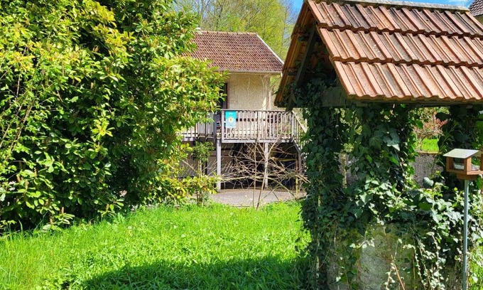 Nesles-la-Vallee Apartment | Studio Nesles-la-Vallée, studio flat, 2 persons