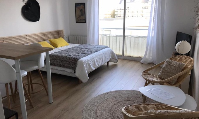 Le Pouliguen Apartment | Studio neuf , à 2 pas de la plage et du port