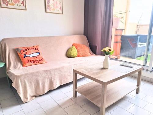 Cadereau Apartment | Studio Nîmes Close to Arenas and Historic Center