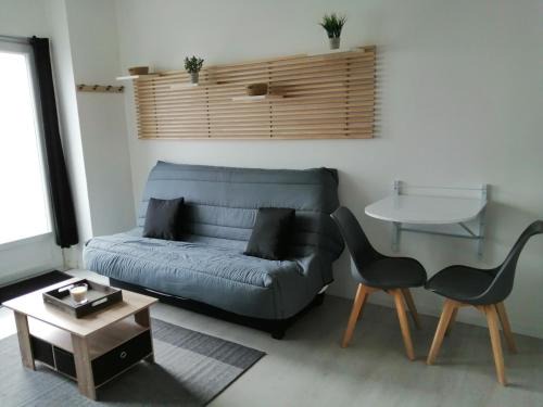 Noyant Apartment | STUDIO NOYANT VILLAGES