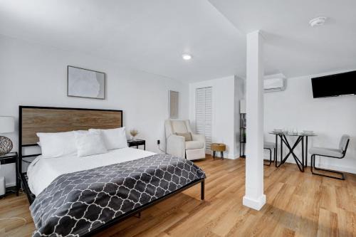 Tobin Hill Apartment | Studio Nr Dt River Walk Alamo Games Bbq Yard