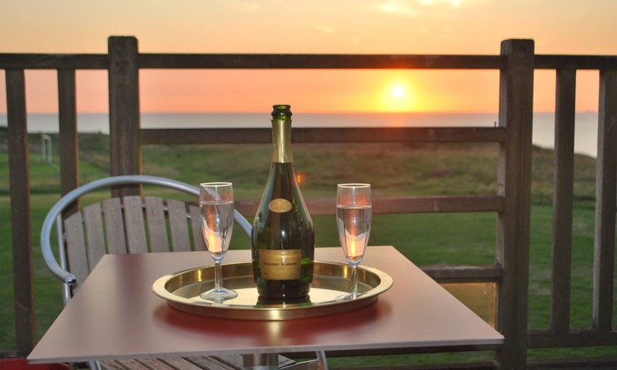 Wimereux Apartment | Studio on the Opal Coast, N.-France, with beautiful sea views.