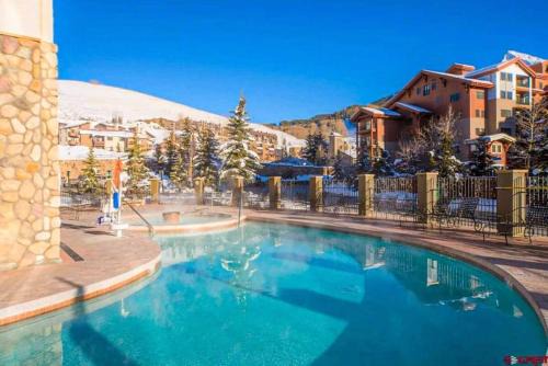 Crested Butte House | Studio Perfect Location 311 with Pool and Hot Tub