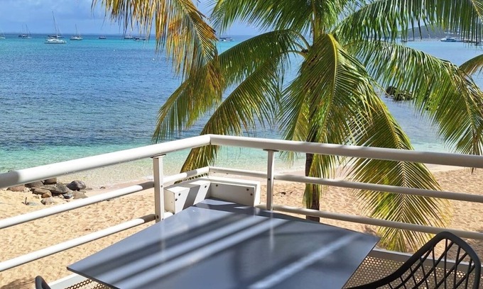 Marigot Apartment | Studio , SEE VIEW BEACH and POOL