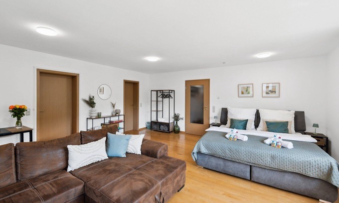 Hetzerath Apartment | Studio SIRIUS Apartment |Near IRT Föhren and Moselle