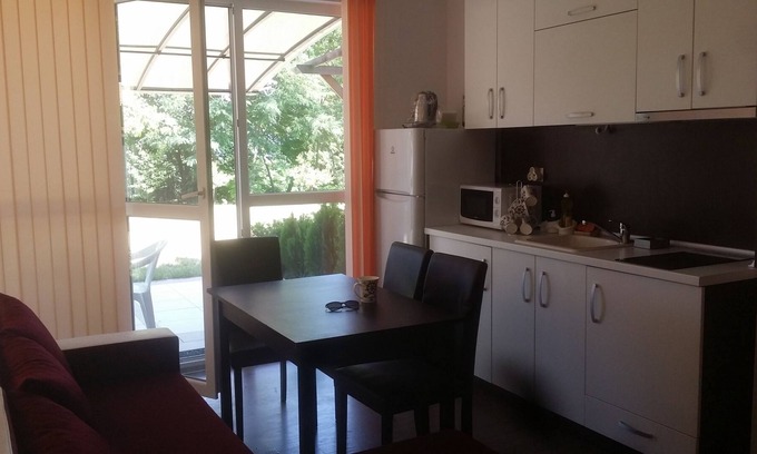 Byala Apartment | Studio Tony