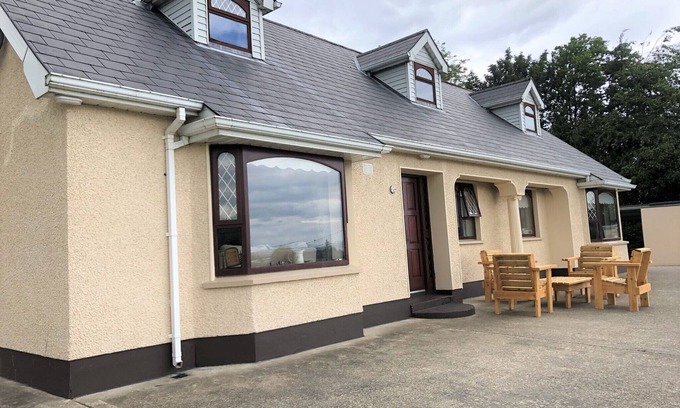 Letterkenny Apartment | Studio Unit for two in Ireland’s stunning Northwest.