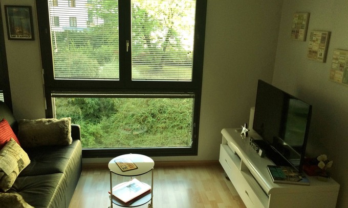 Annecy Old Town Apartment | Studio Urban Chic Annecy: Perfect location in the city center close to the Lake