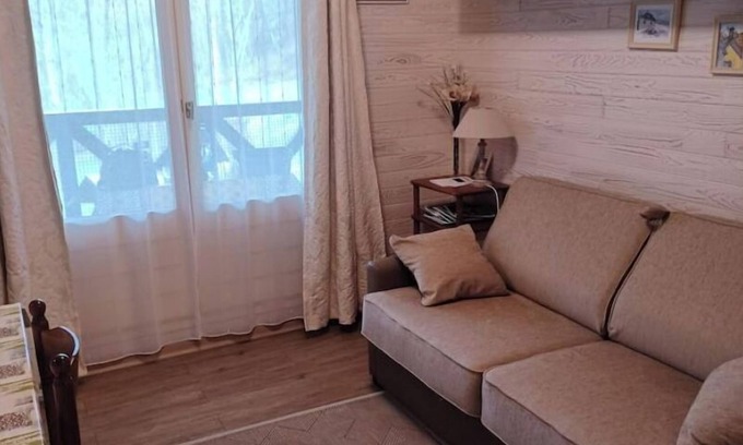 Allos Apartment | Studio vu sur la Montagne Situé sud est