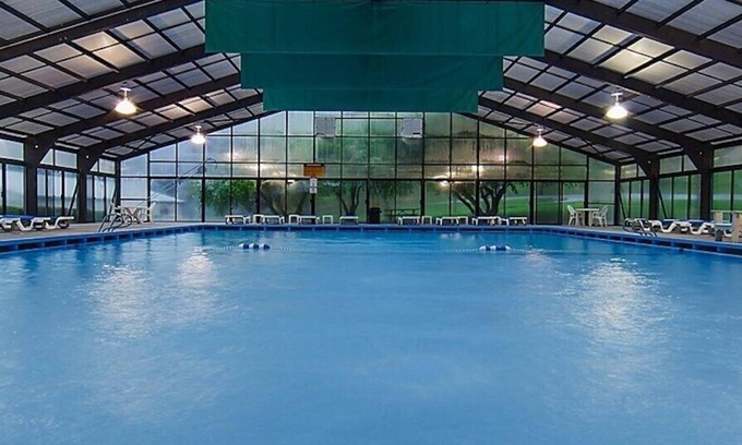 Sheridan Apartment | Studio with Access to Amazing Amenities