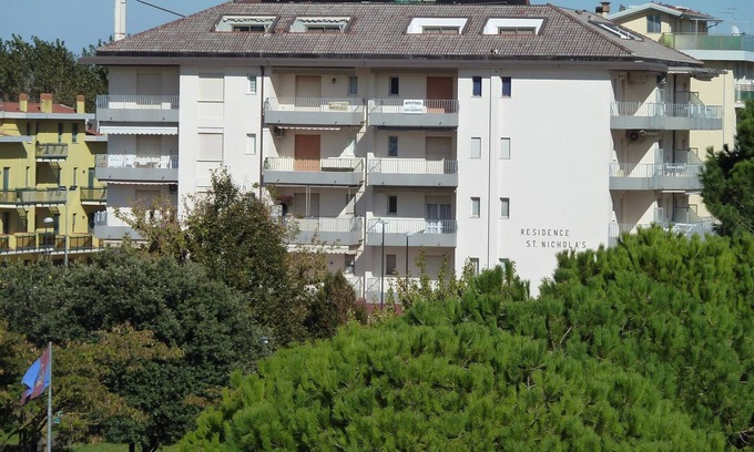 Jesolo Apartment | Studio with balcony, only 150m from the sea