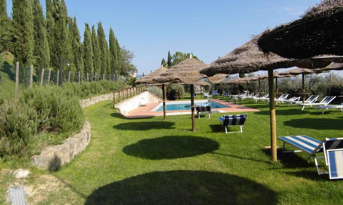 Cerreto Guidi Apartment | Studio with its own garden and outdoor pool