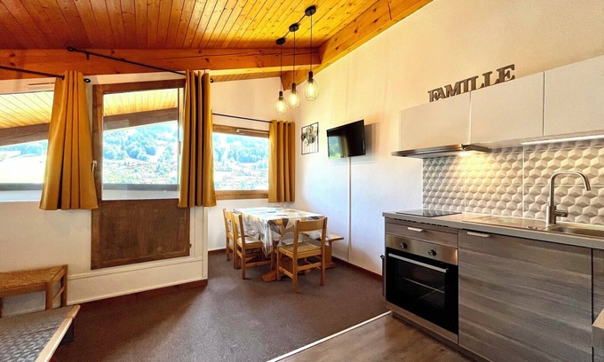 Demi-Quartier Apartment | Studio with mountain view near Megève