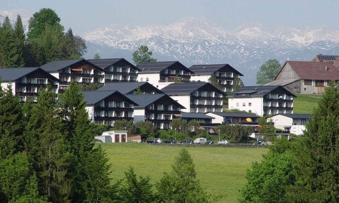 Bad Aussee Apartment | Studio with terrace, sauna and a view of the mountains