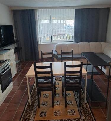 Klagenfurt am Woerthersee Apartment | STUDIO Wohnung 34m², Kreuzbergl (1-2 Gäste)