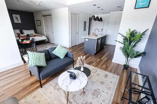 Brewerytown Apartment | Studioaprtqueenbed-wifiwdparkinggym