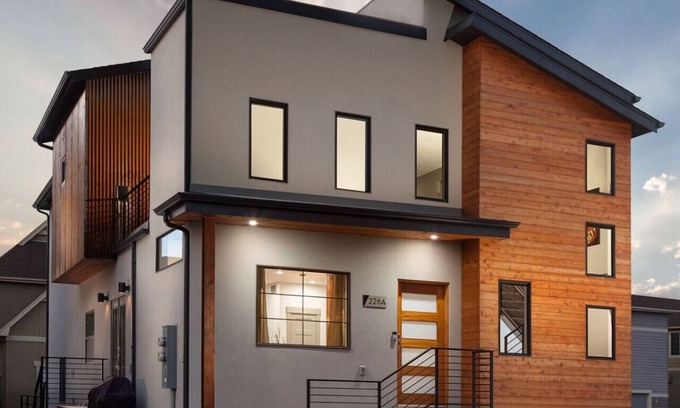Old Town North House | Stunner w/Patio Mountain Views & Rainfall Shower