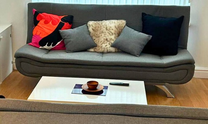 Kirkdale House | Stunnigng 2 Bed House Liverpool
