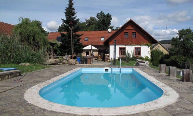 Uhlejov Villa | Stunning private villa for 22 guests with private pool, WIFI, TV, patio, pets allowed and parking