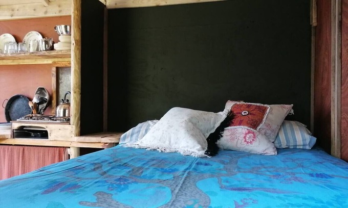 Totnes Cabin | Stunning 1-Bed Cabin in Totnes
