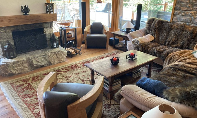 Verbier Apartment | Stunning 120m2 Apartment with a 100m2 terrace in the Center of Verbier