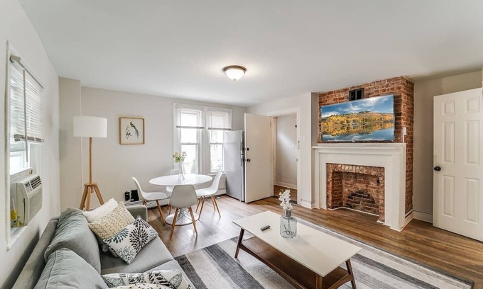 Bloomfield Apartment | Stunning 3 Bed Unit Bloomfield