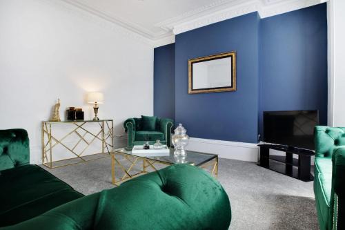 Sunderland House | Stunning 4-Bedroom, 2 Bathrooms in Sunderland