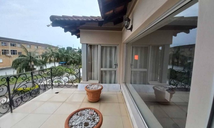 KwaDukuza House | Stunning 4-bedroom house in wonderful Stanger Manor with WiFi, AC