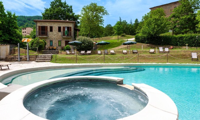 Apecchio Apartment | Stunning apartment in Apecchio PU