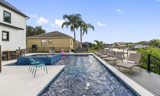 Apollo Beach House | Stunning Apollo Beach Villa w/Amazing Pool Escape