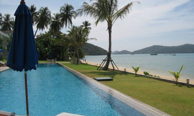 Wichit Villa | Stunning beach front Phuket hideaway with unrivalled island views and sunsets