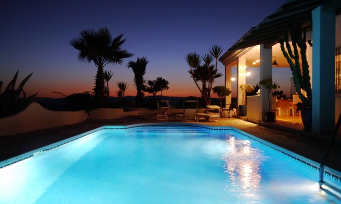 Canillas de Aceituno Villa | Stunning Contemporary Style Andalusian Villa with Private Pool