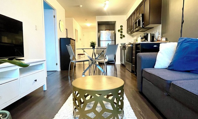 Wallace Emerson Condo | Stunning Condo with Epic City View in The Junction