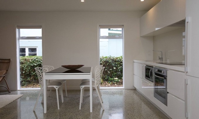 Matapouri Apartment | Stunning Downstairs Modern Apartment Sitting by the Inlet with Great Sea Views.