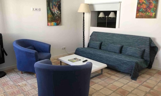Fuseta House | Stunning Fishermans House in Central Fuseta