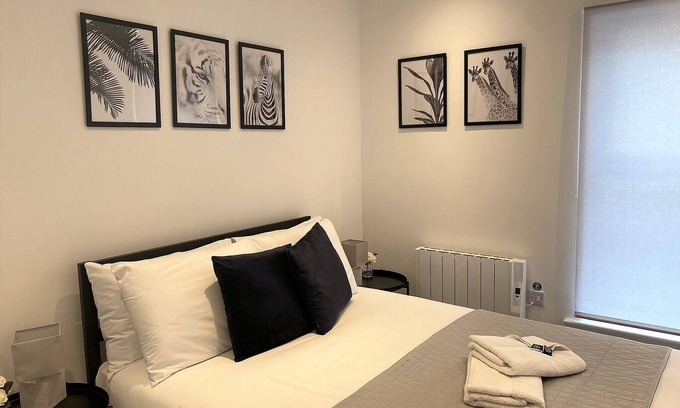 Bournemouth City Centre Apartment | Stunning Flat/Walk to town & beach/Bournemouth