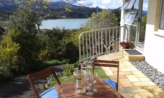 Coromandel Apartment | Stunning harbour views, peaceful location