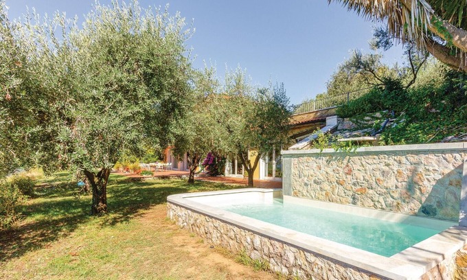 Carrara House | Stunning home in Carrara -MS-